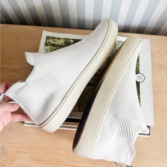 White Rothy’s Chelsea boots women’s 8.5 - Picture 7 of 7